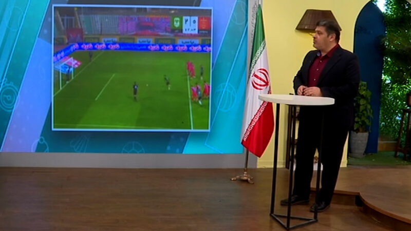 داداش‌زاده: خط هافبک پرسپولیس فقط اسم دارد و بزرگی داخل زمین ندارد