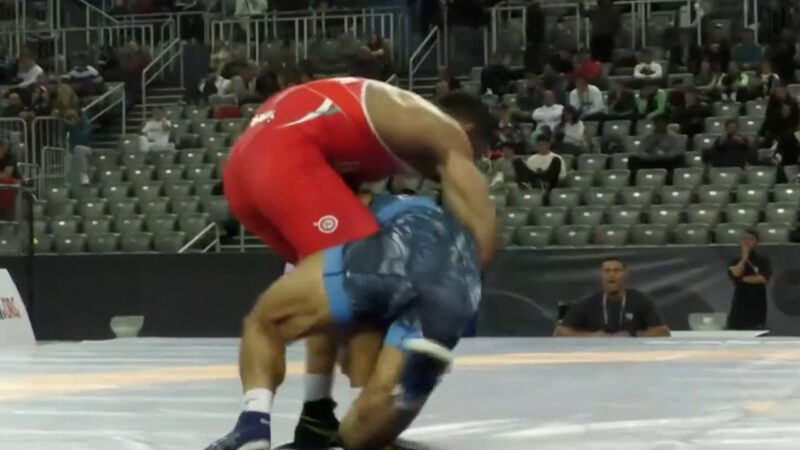 صعود مقتدرانه علی اسکو به یک‌چهارم نهایی با برد قاطع مقابل نماینده مصر