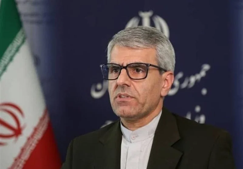 بقایی: ایران با آغوش باز منتظر شماست، نگران نباشید - فوتبال