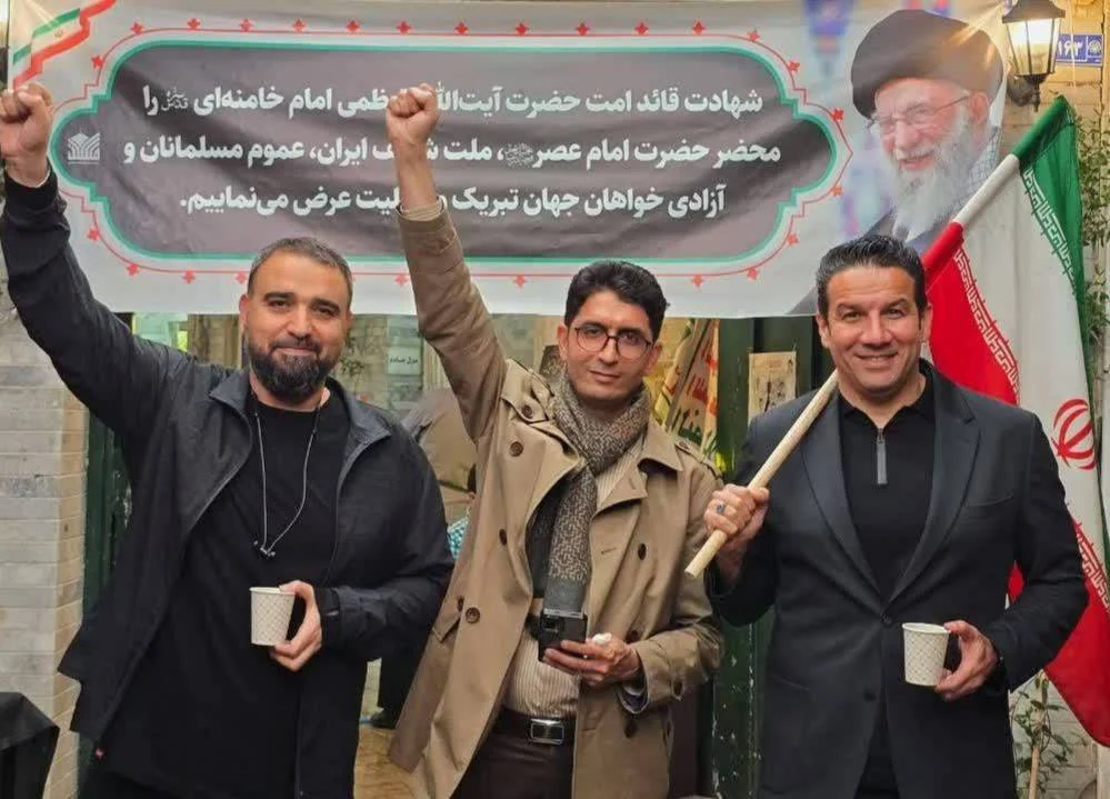 حضور مربی خیبر در تجمعات مردمی - فوتبال