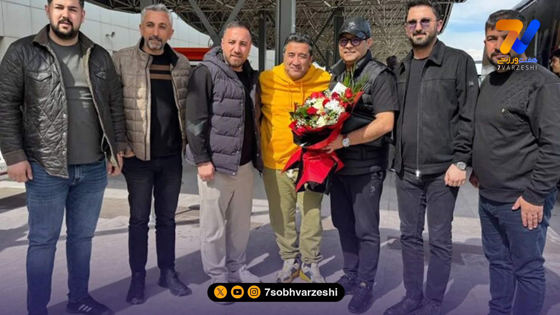 کاروان تراکتور عازم استانبول شد - فوتبال