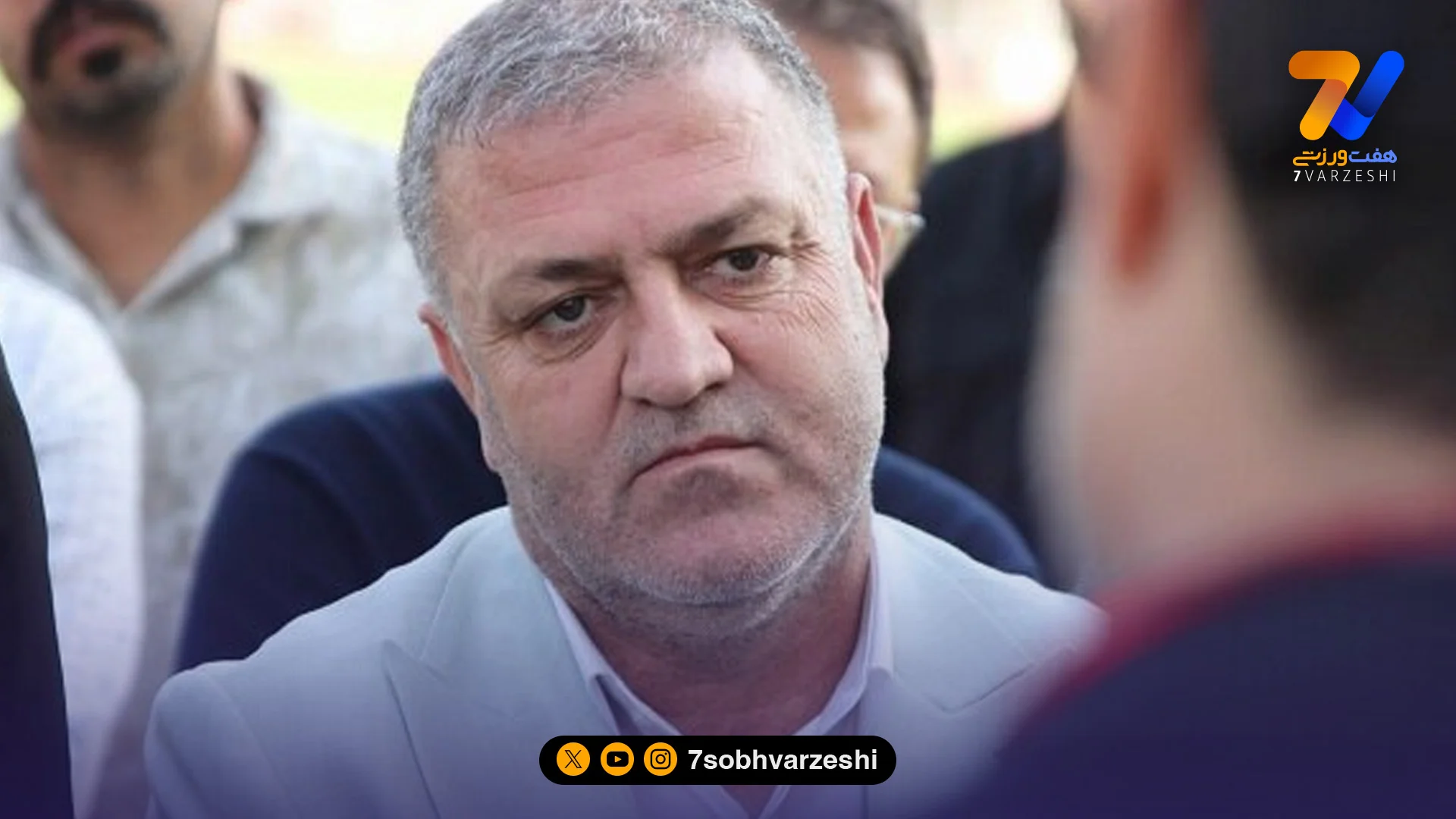 رجاییان: برای چنین روزهای سختی جوان‌گرایی کردیم/ فدراسیون تکلیف تعطیلی لیگ را روشن کند - فوتبال