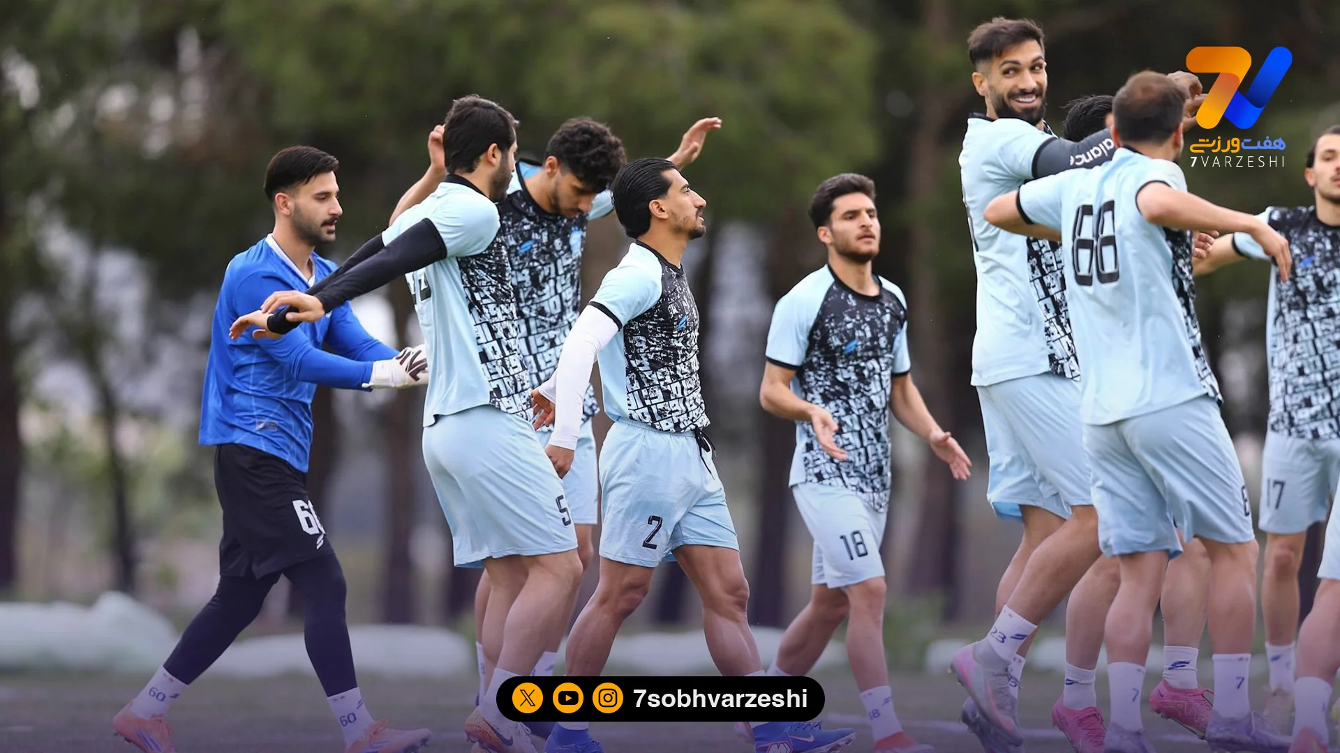 شادترین آقاسی در تمرین استقلال - فوتبال