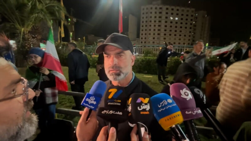 رحمان رضایی: برای حمایت از این آب و خاک به خیابان آمدم