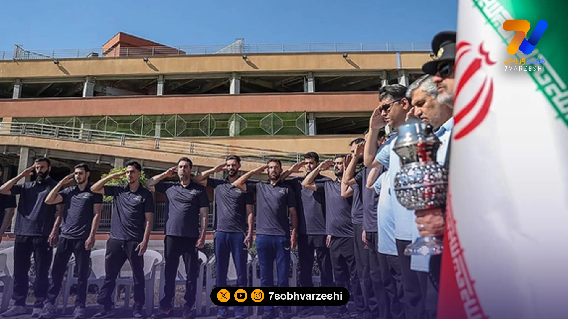 کاشت نهال به یاد رهبر شهید توسط ملی‌پوشان - والیبال