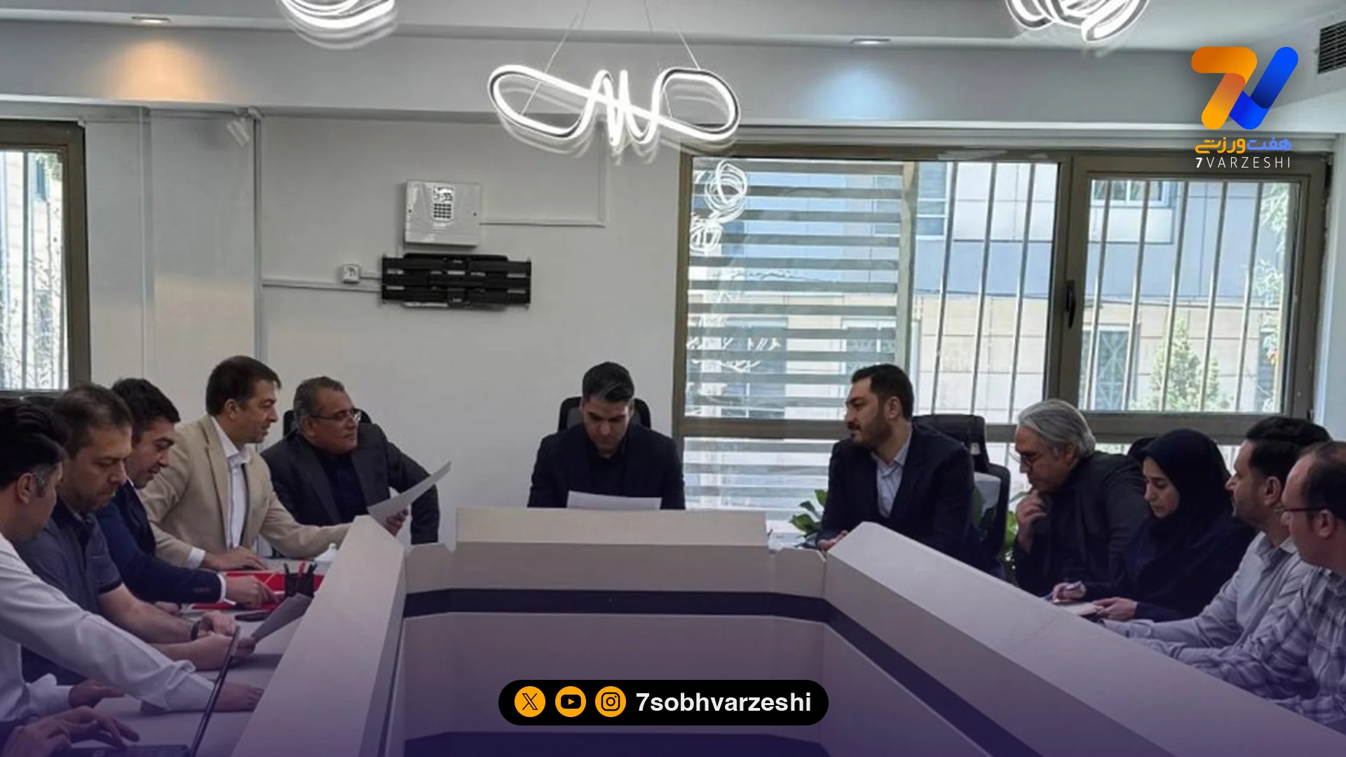 پرسپولیس برای دریافت مجوز آسیایی جلسه برگزار کرد - فوتبال
