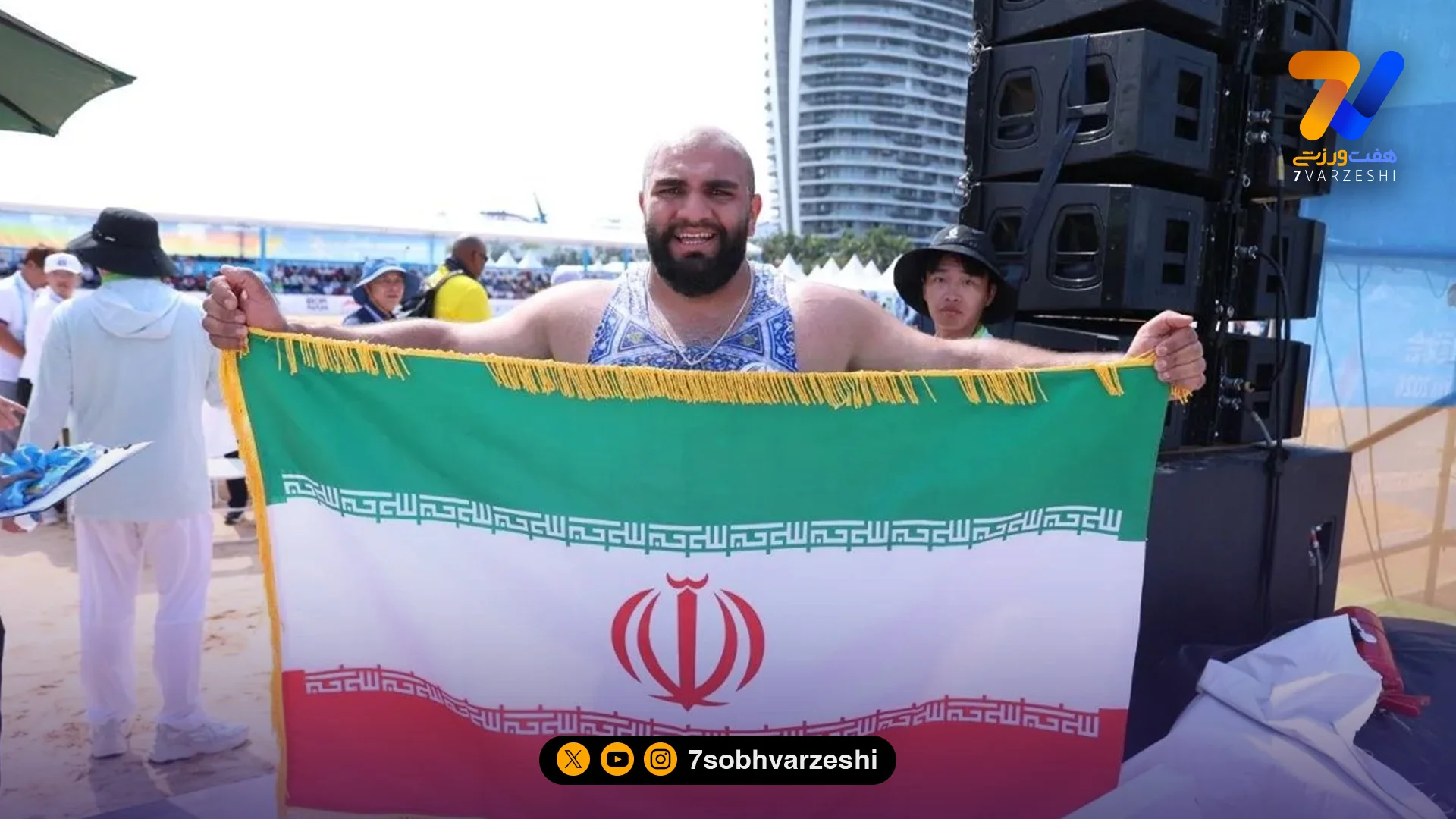 حسن عجمی پرچمدار کاروان ایران در اختتامیه بازی‌های ساحلی آسیا - سایر ورزش‌ها
