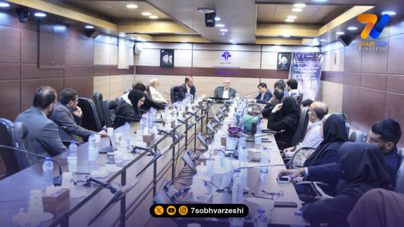 ایران در جام جهانی فوتبال با حضور وزیر اسبق ورزش