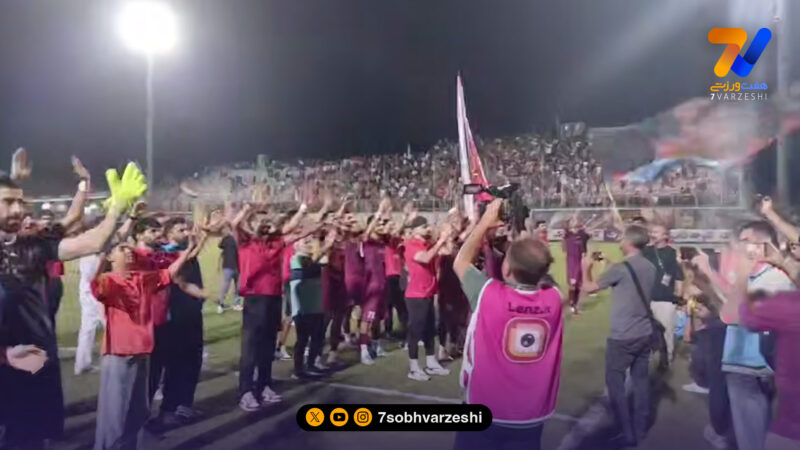 بازگشت نساجی به لیگ برتر؛ جشن صعود در قائمشهر +جدول