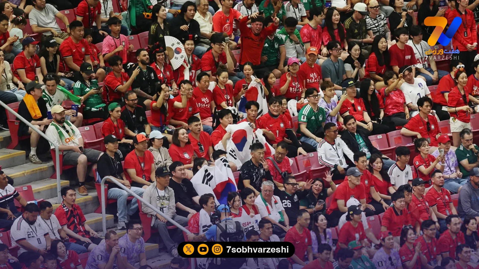 استقبال خیره‌کننده از دومین بازی جام جهانی؛ ورزشگاه لبریز از تماشاگر شد - جام‌جهانی