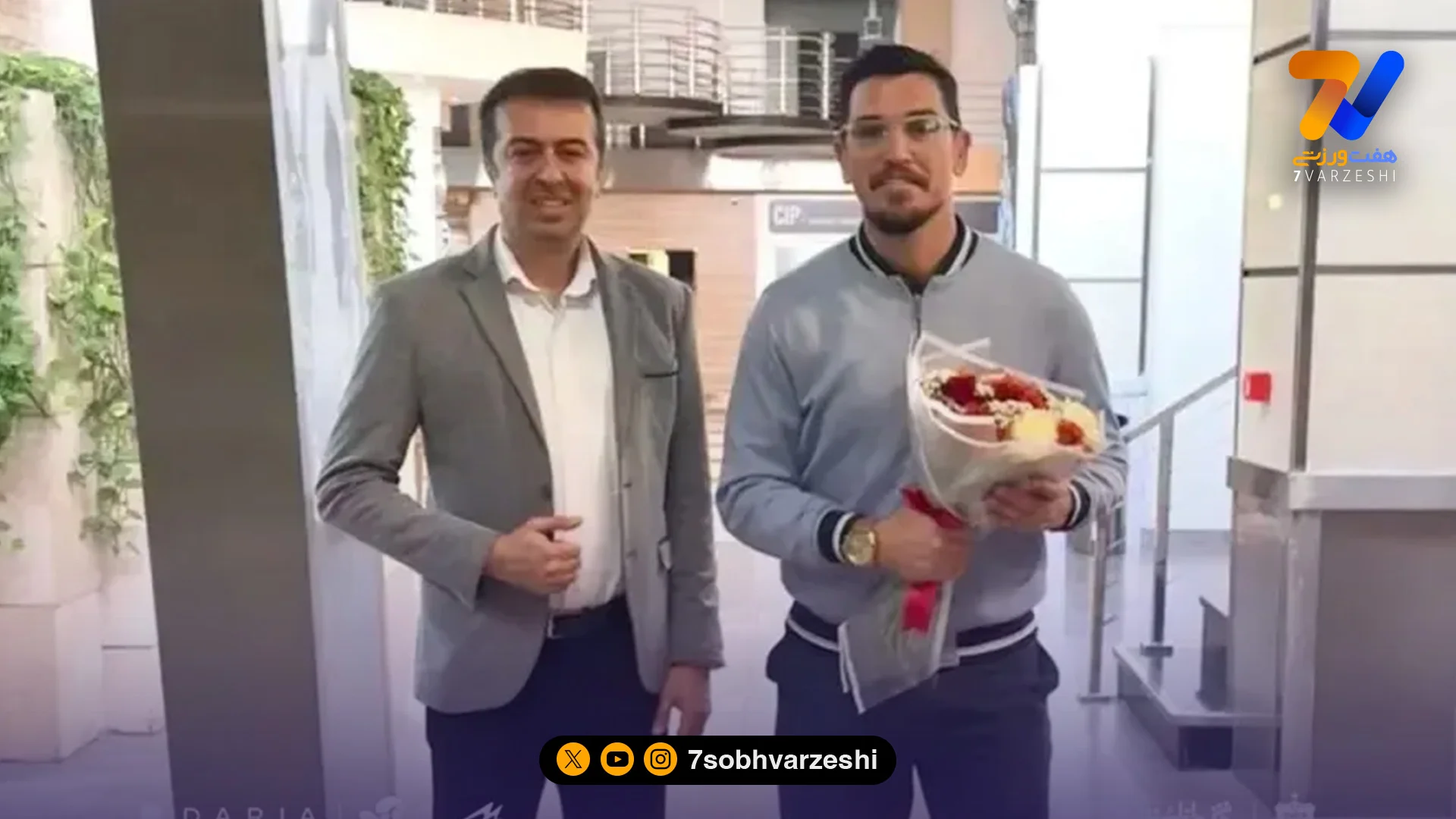 مربی پرسپولیس به تهران رسید - فوتبال