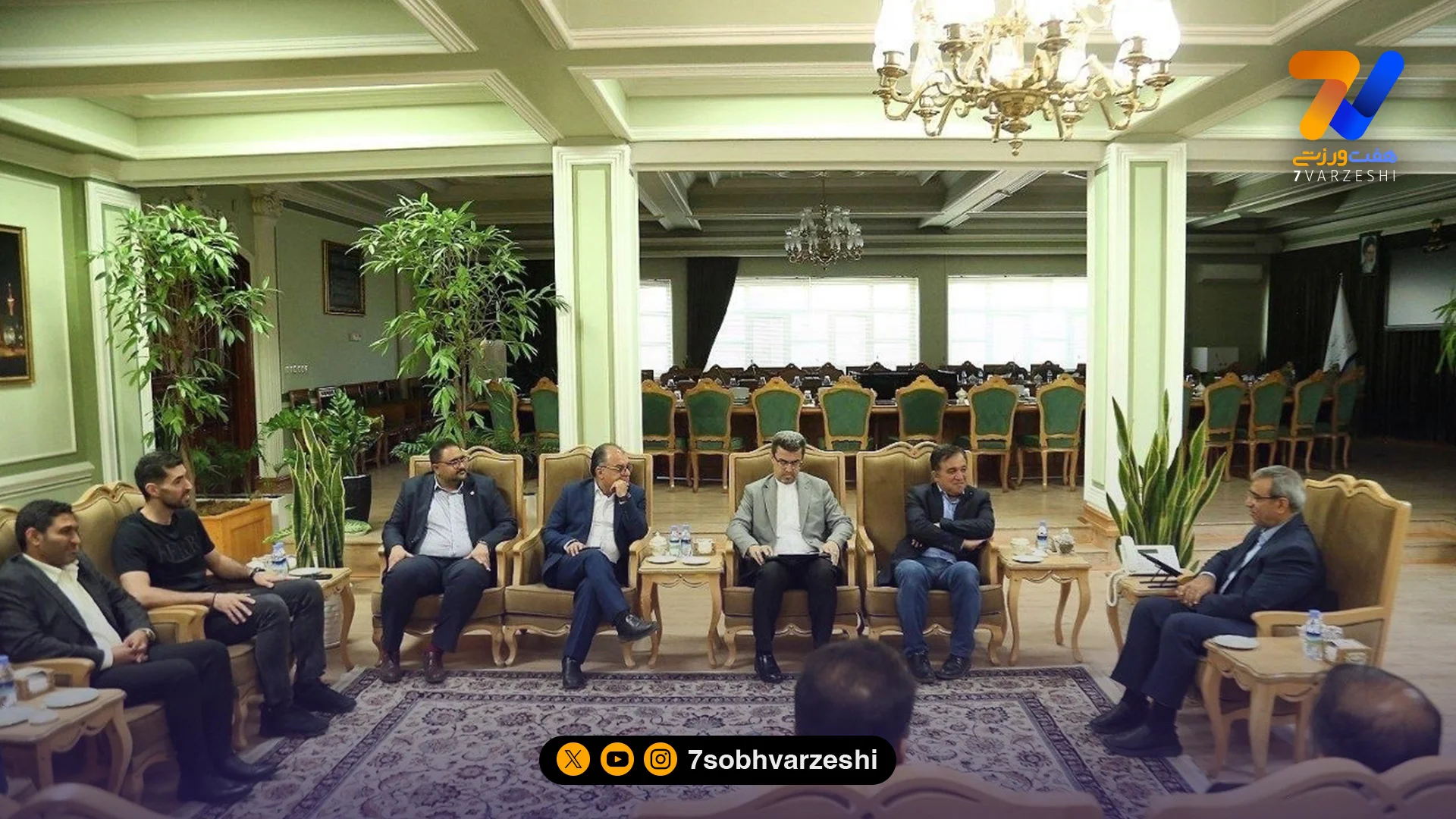 استقلال و خراسان رضوی پای میز توسعه همکاری‌های ورزشی - فوتبال